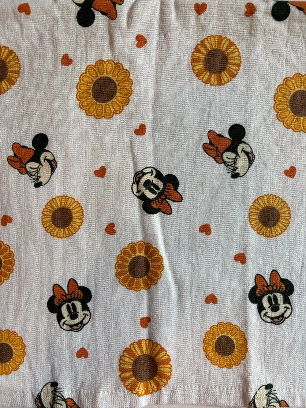 Disney Minnie Mouse Hand Towels Set of 2 NWOT Sunflowers Fall Orange 25.5”x15”